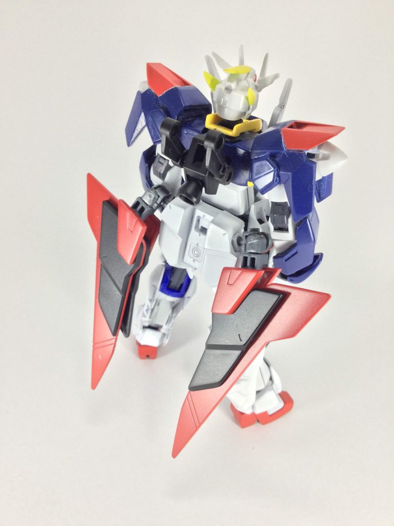 バックパックにコアガンダムのパーツを使用しているので、