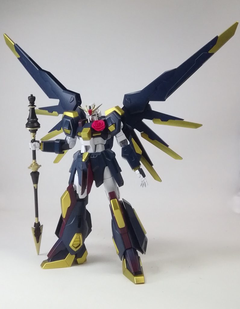 ベースがスクランブルガンダムなので羽も開きます