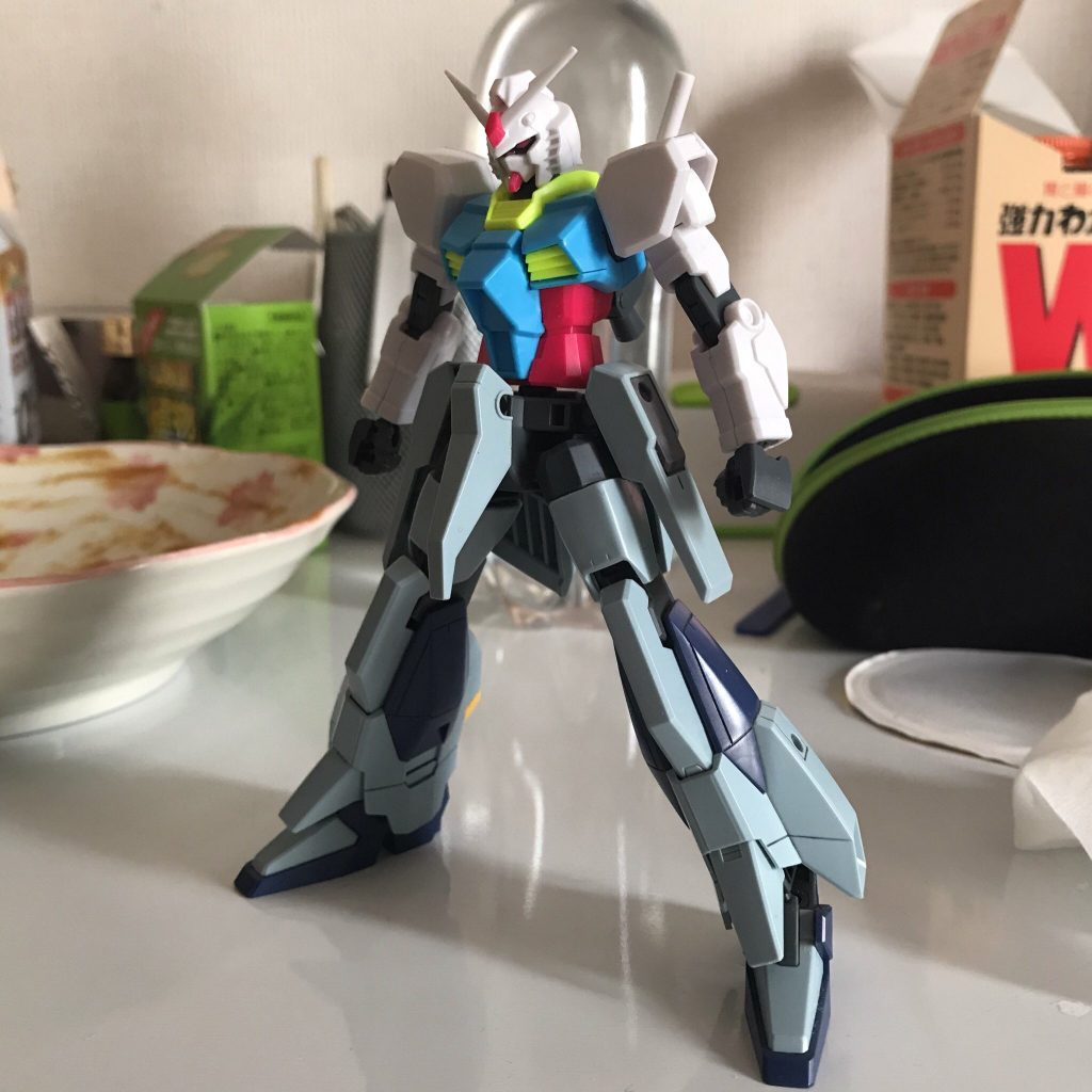 改造開始時の最初期の姿。ベースガンダムの下半身をライトニングガンダムに変えただけのお手軽換装。