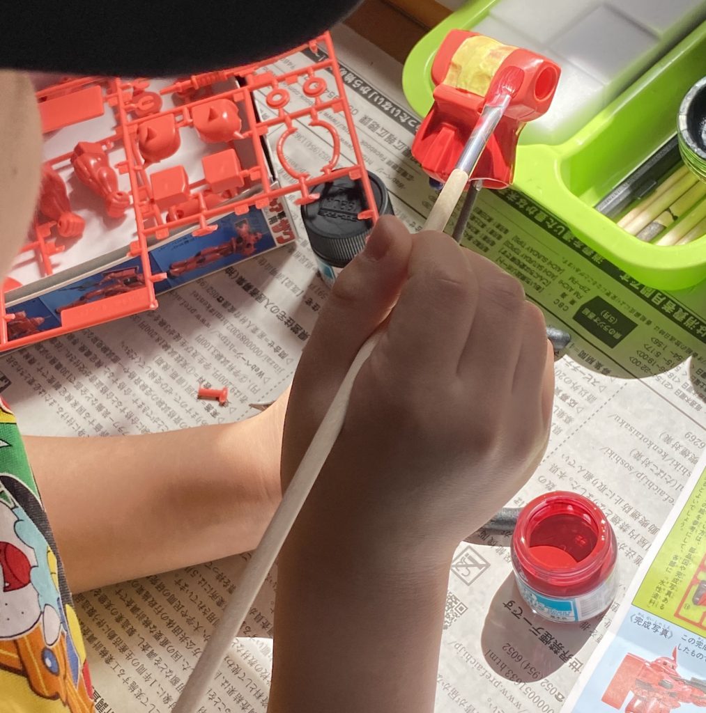 筆塗りにもなれてきました。😃