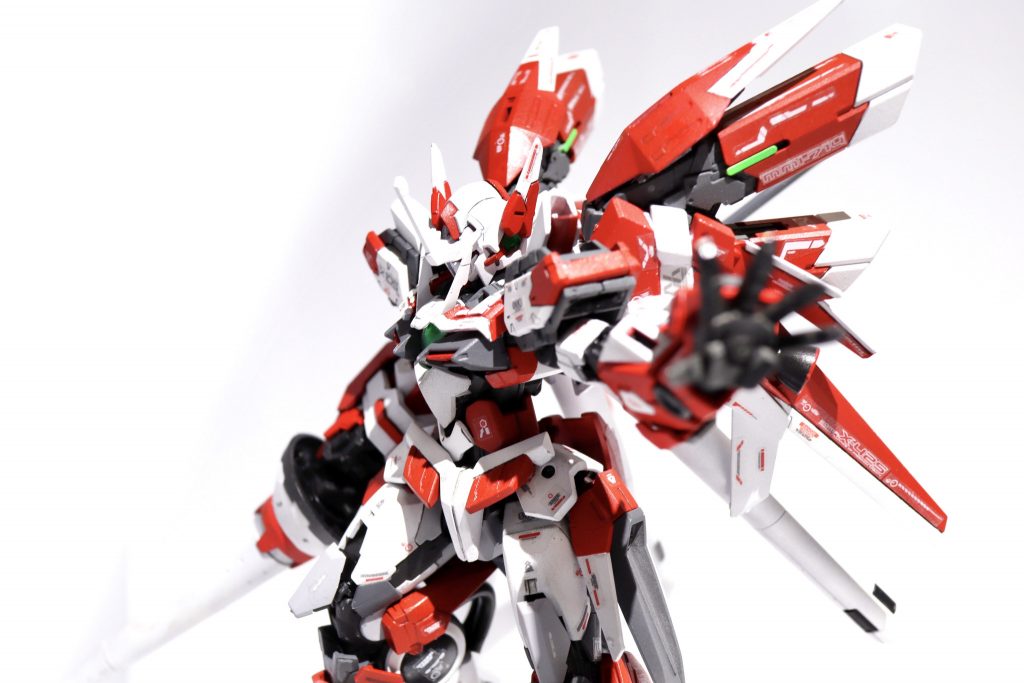 白背景で、寄せて撮影した写真です。