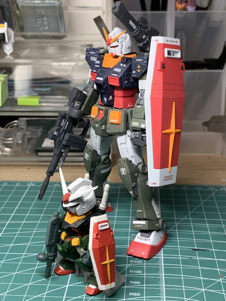 ガンダムコンバージのリアルタイプカラーを
参考にしました