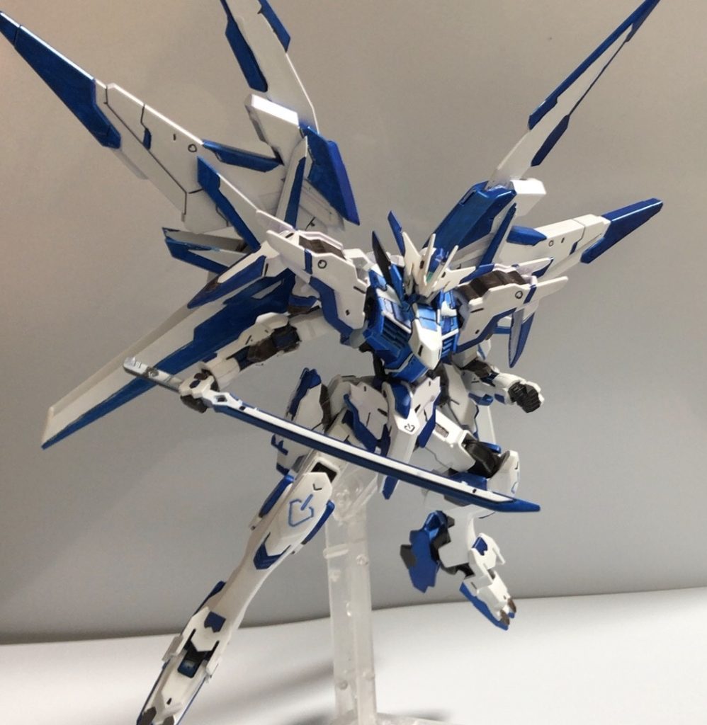 デカールを貼る前ですね