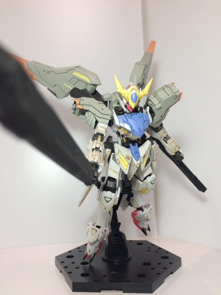 ソードメイスで殴りかかる。



以上です！
ご覧いただきありがとうございました！