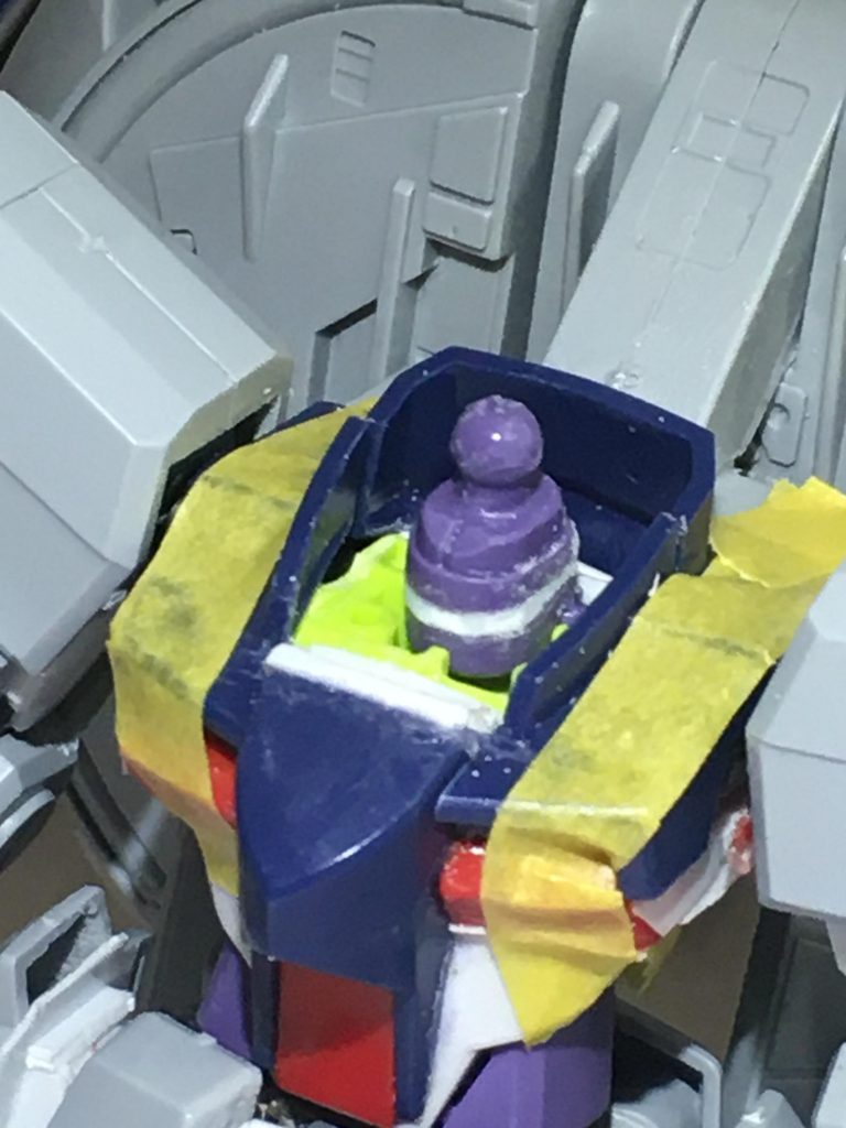 太腿を2mm、足首を4mm、首を1mm延長しました
これでデスティニーと並べても遜色ない大きさになりました