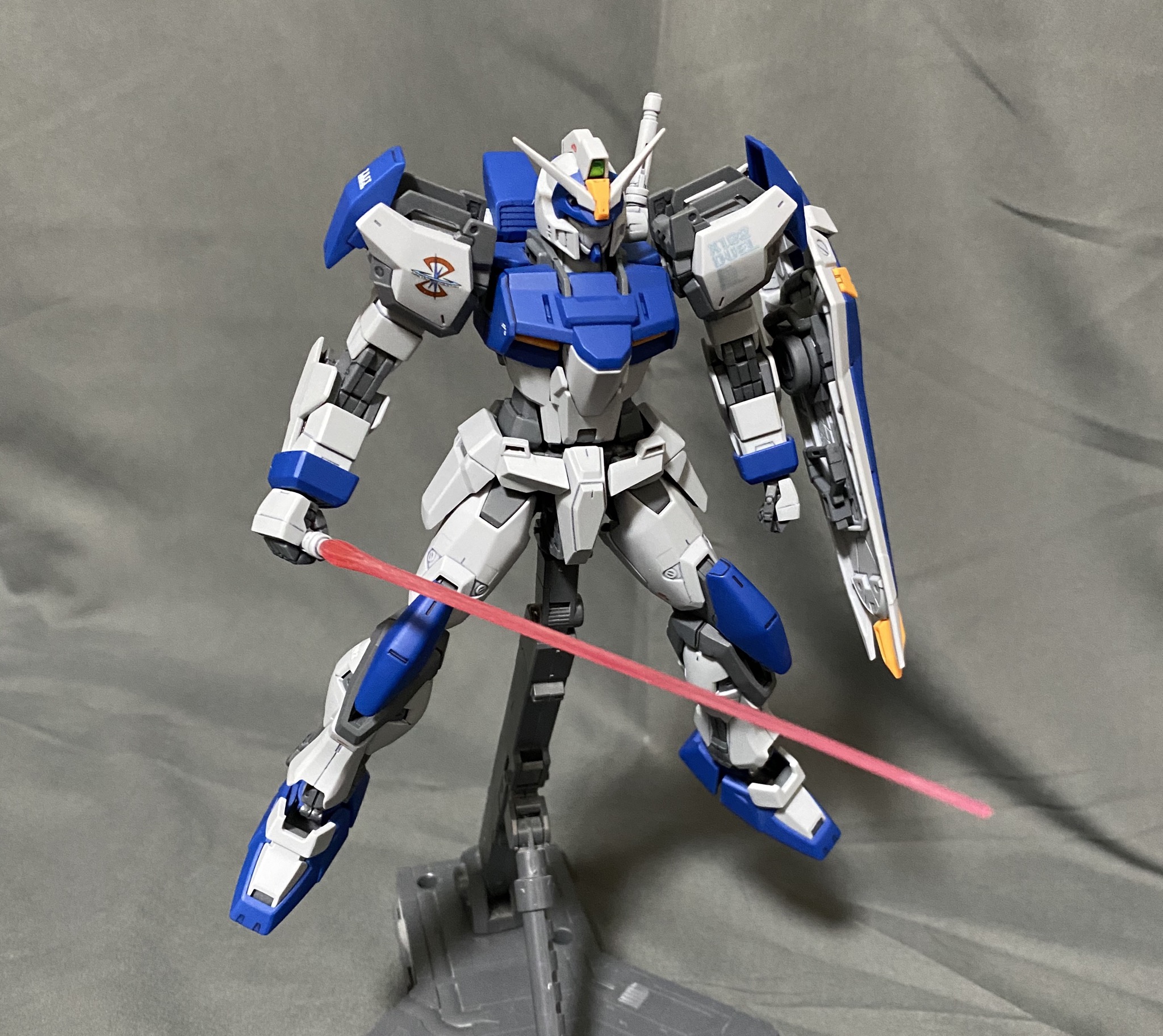 デュエルガンダム MG - daterightstuff.com