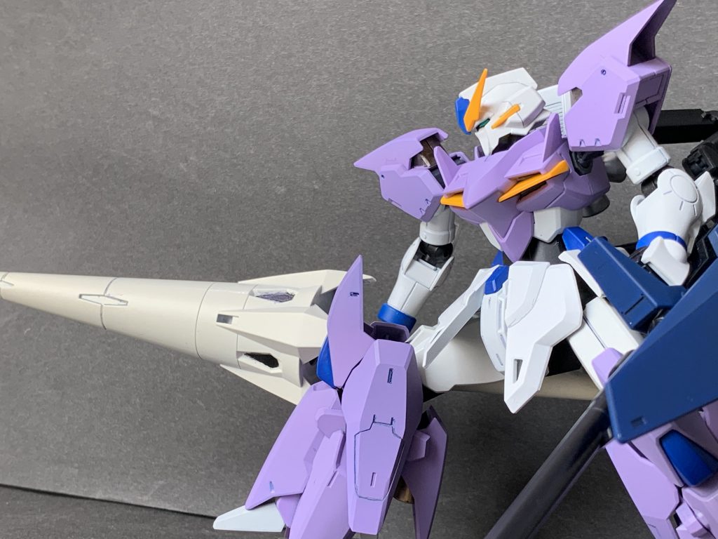 ハイパーバーストランス
ゼルトザームの体躯と巨大な腕あっての装備かと思ってたら回想でガンガン使っててたまげた思い出。