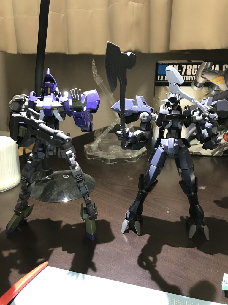 100/1グレイズ（作りかけ）と
比較してみると大きさが
よくわかる
ほぼ一緒やん