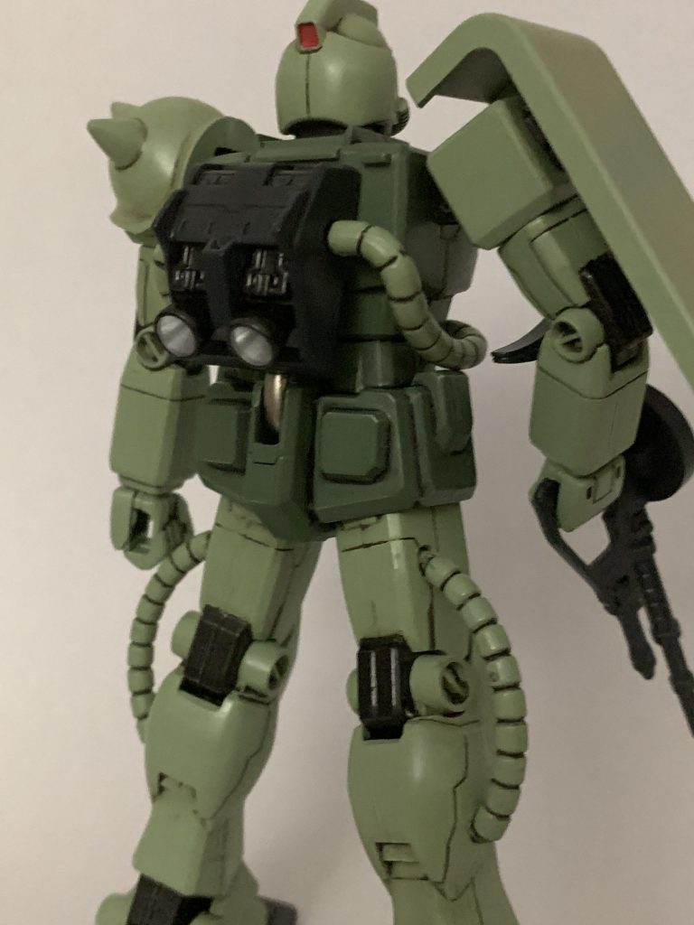 ちょっと電池が見えちゃうけど気にしない気にしない