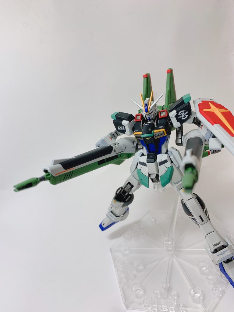 HGCE ブラストインパルスガンダム–4枚目/制作者：Caron