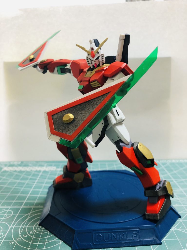 武装
・60mm頭部バルカン砲×2
・ビームサーベル×2
・パルマフィオキーナビーム砲×2
・ソリドゥスフルゴールビームシールド×2
・ビームシールド搭載大型ブレードトンファー×2