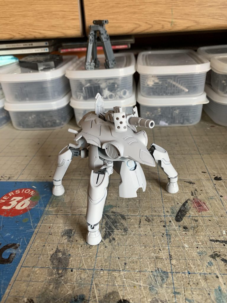 サフを吹いて、いつものように筆塗りで仕上げています。
ご清聴ありがとうございました。