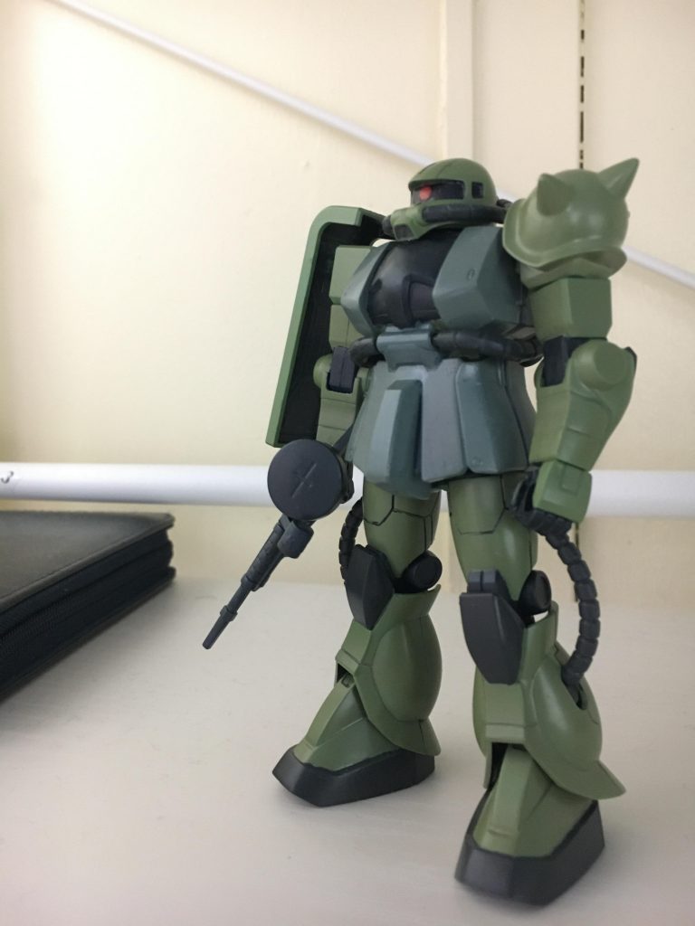 色調は08小隊設定画風、パイプ配色はザクF2型を意識しました。