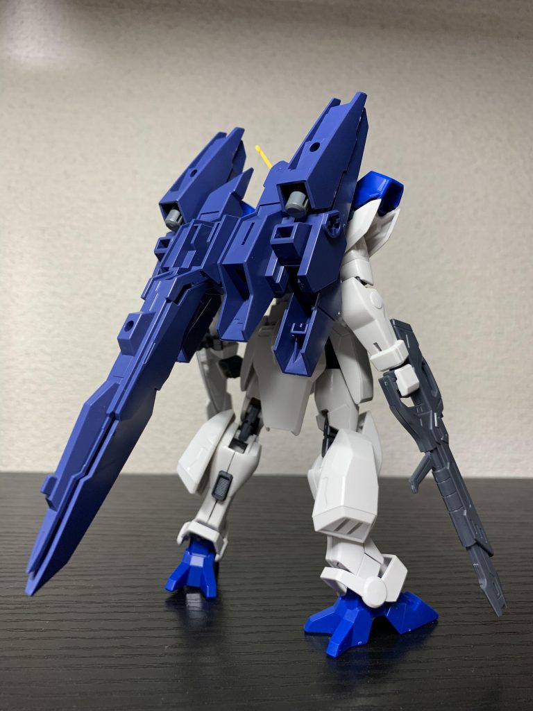 バックパック試行錯誤中。
最初はFbみたいなブースターもつけるつもりでした。無くて正解だったかな。