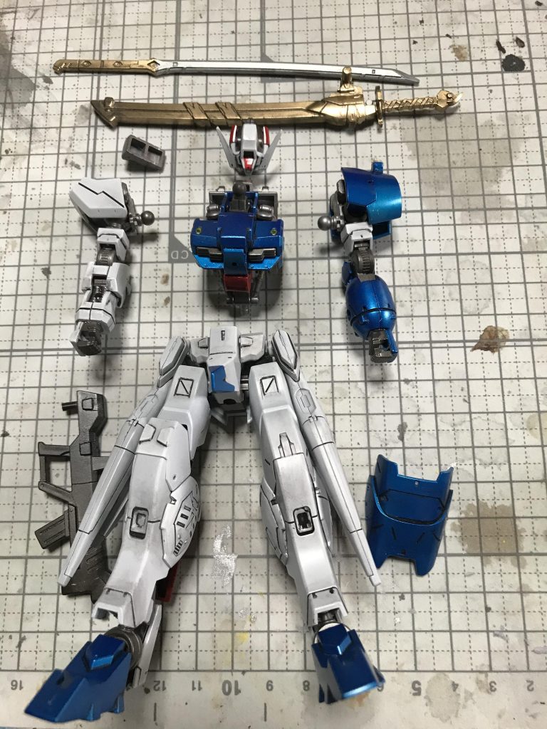 スミ入れ拭き工程です。こちらも いつもより 時間が かかりました。