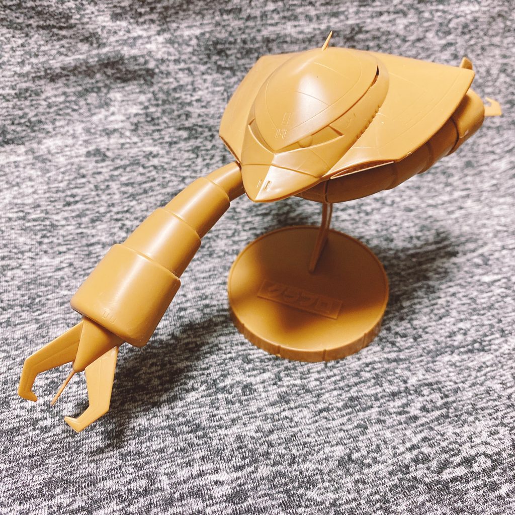 ぐいーんと伸びるグラブロハンド。