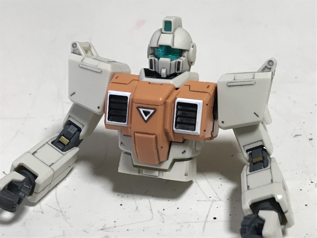 はじめのうちは「ジムかぁ」と思ってダラダラ作っていたのですが、序盤でそのカッコよさに気づきました。その後は気合を入れて取り組みました。