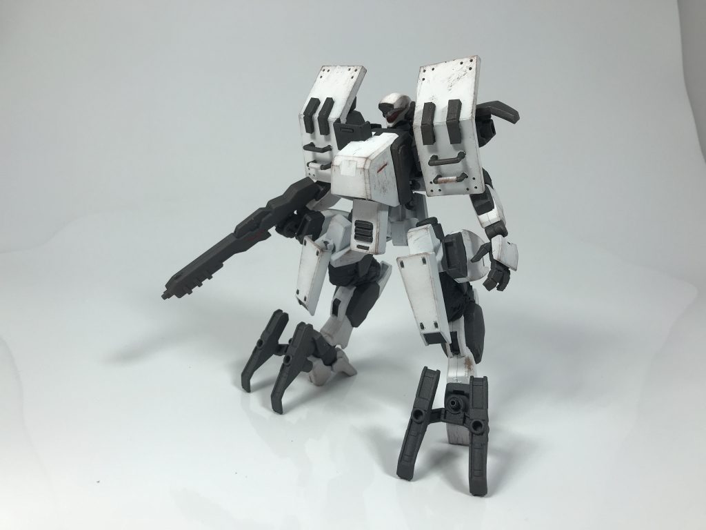 駆牙-試動式(クーガー・シドウシキ)–2枚目/制作者:まるいるか@Maru_Iruka