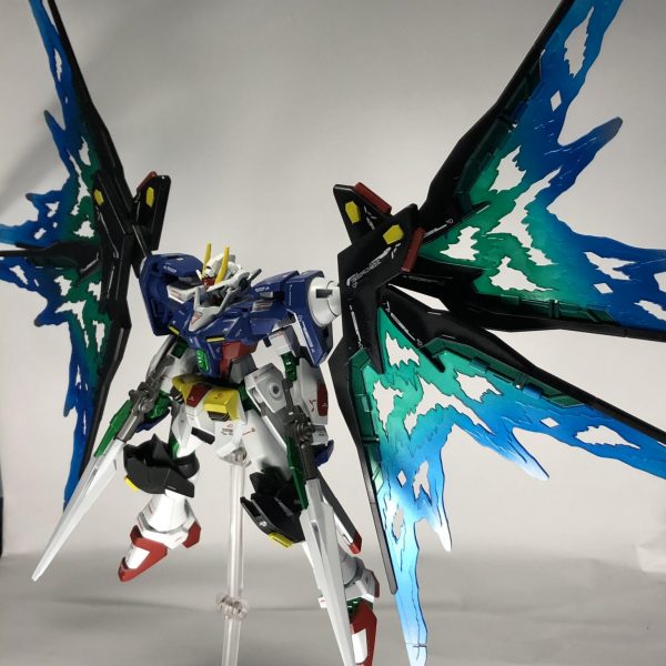 プレミアム完成品】バンダイ MG 1/100 ストライクフリーダム