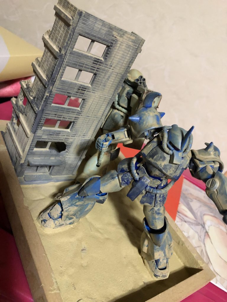 ジオン兵の意地–4枚目/制作者：レモンさん