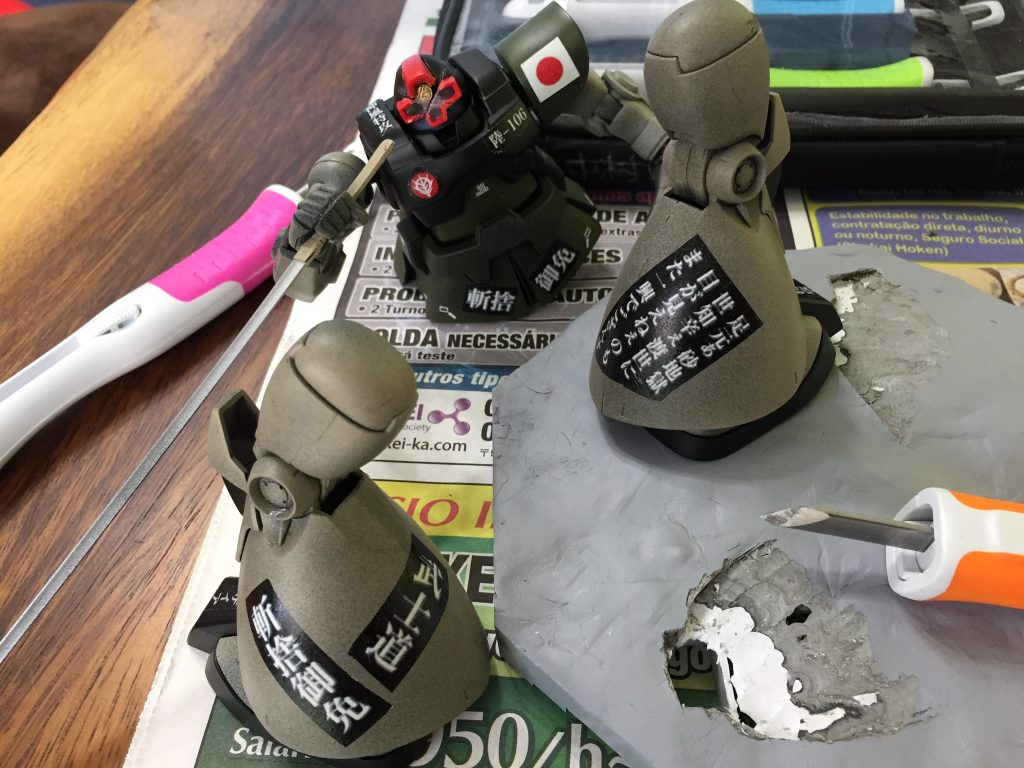 デカールは裏面変換して貼り付けた自作です。