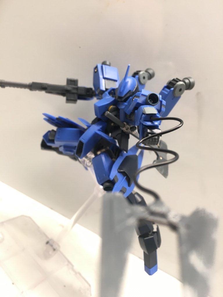 ワイヤークロー