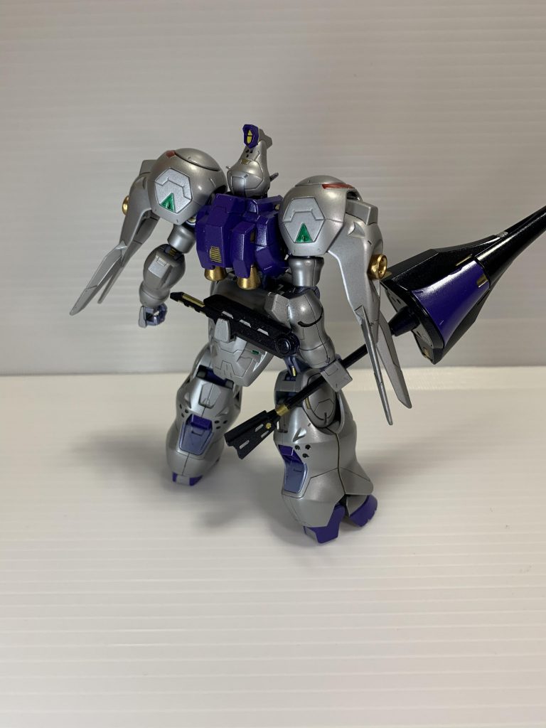 全身銀銀です！