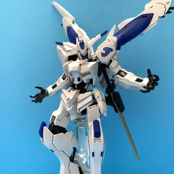 HGガンダムバエル