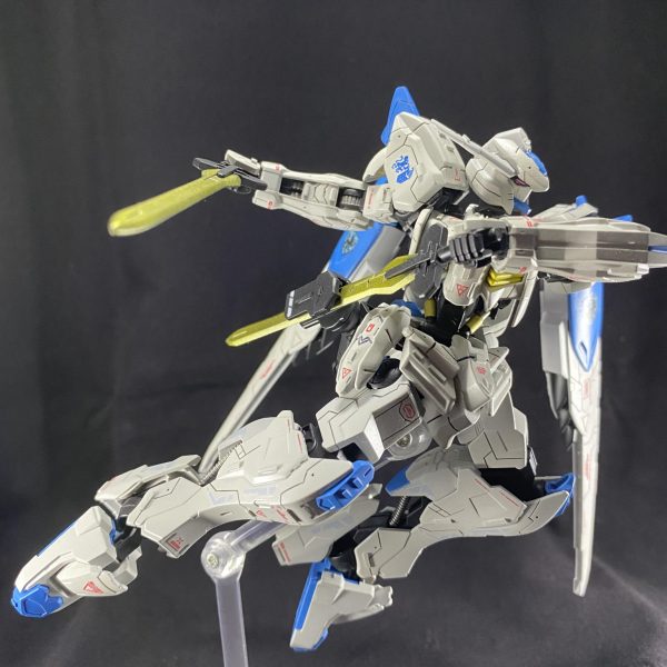 ガンダムバエル