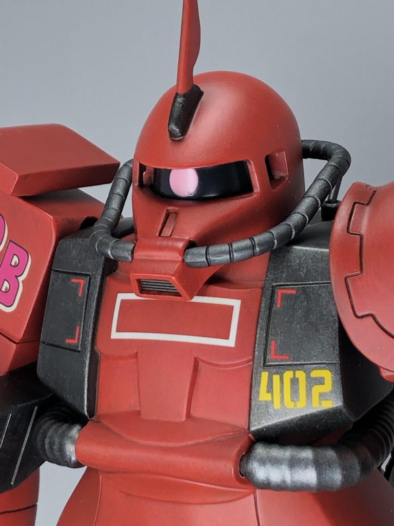 あまり激しくウェザリングせずに、近くでみると汚れてるかな？くらいを目指しました。画像はいい感じですが実物はもっと汚いので、目指したものにはなりませんでした笑