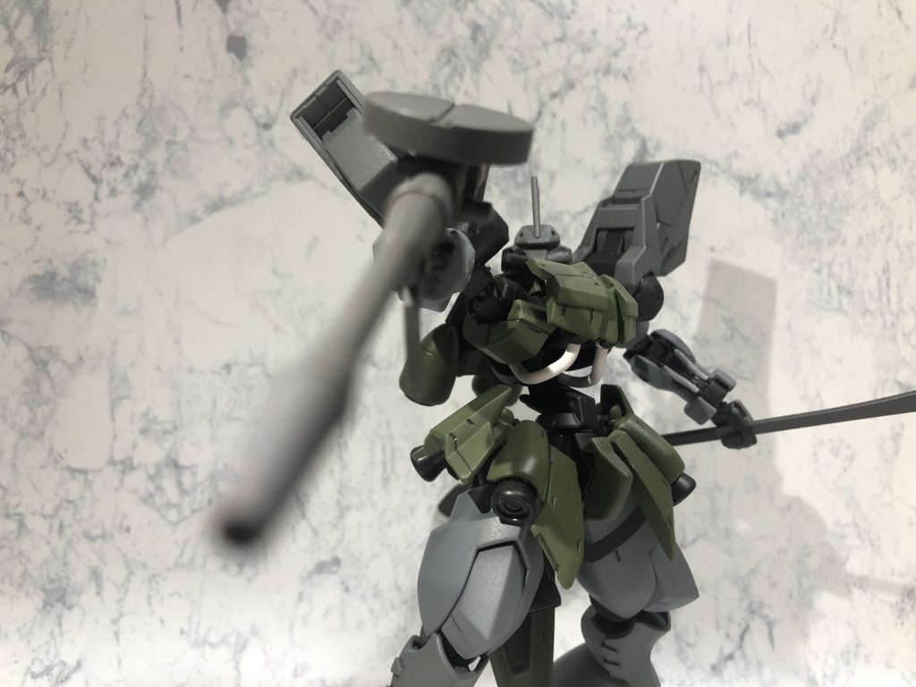ハンドパーツも変えて武装を持って。
うん、いい感じ!