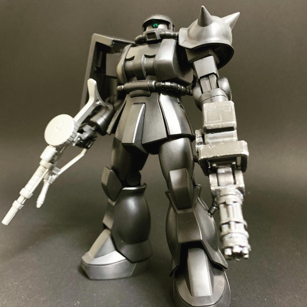 ガトリングは手首のジョイントと差し替えなのでいろんなガンプラに付けて遊べます。