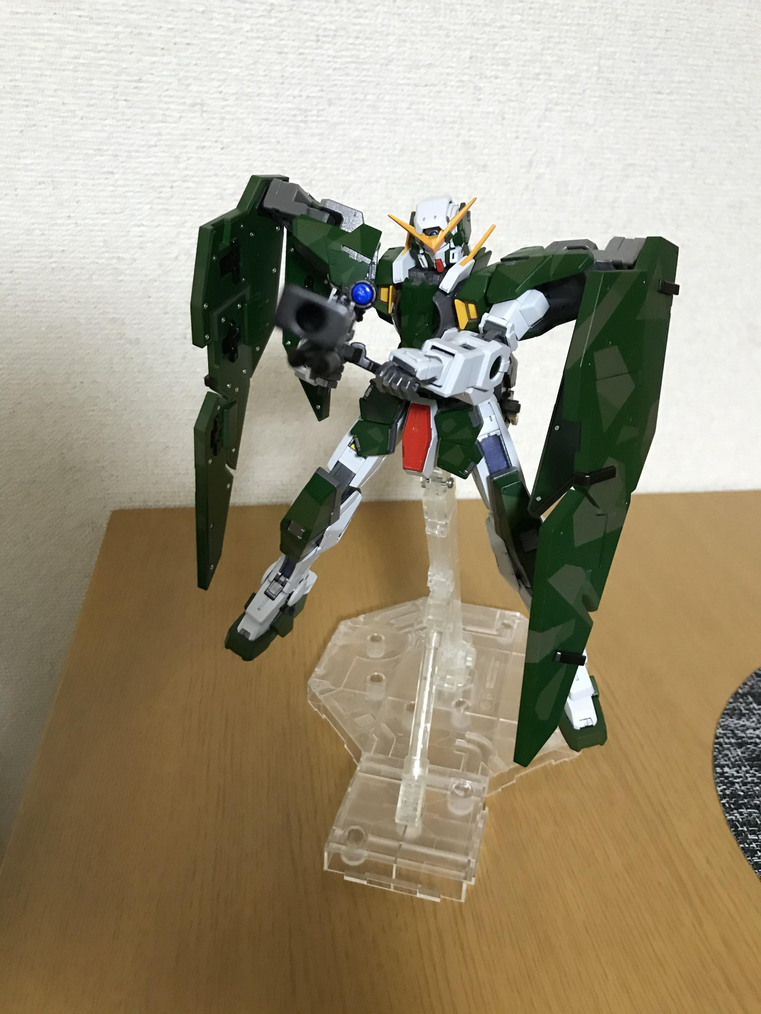 MGデュナメス迷彩塗装｜わっさんさんのガンプラ作品｜GUNSTA