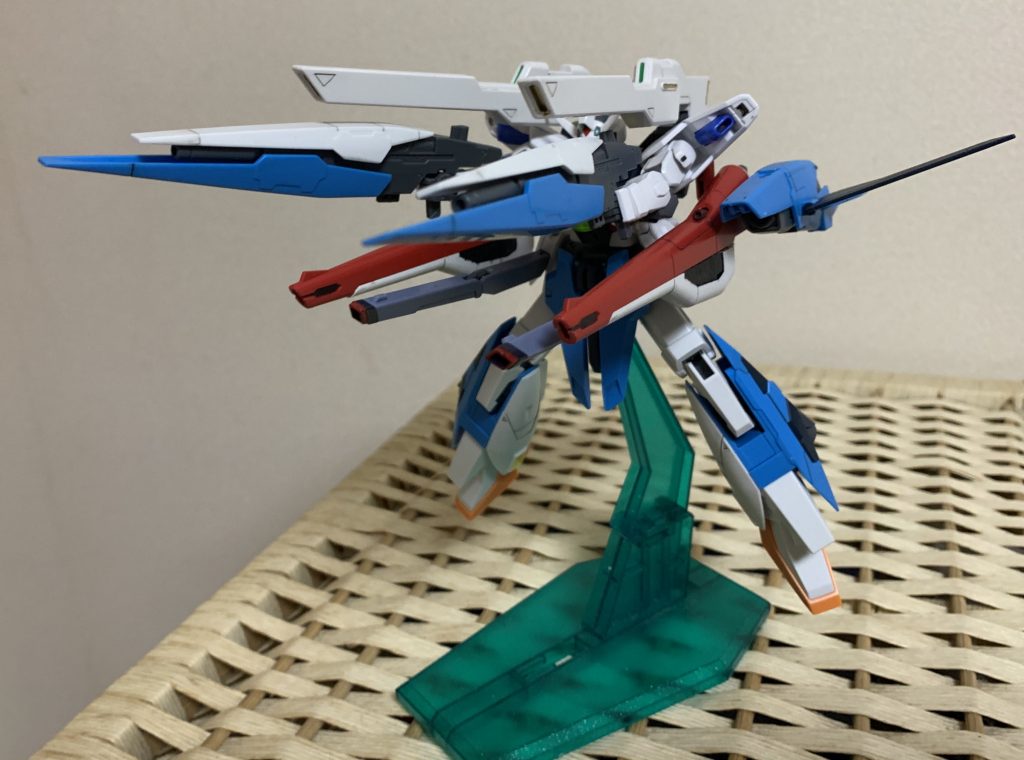 そしてこれがやりたかったが為に作った!
フルバーーースト!!!
フリーダムとかより武装の密集性があるからすげー迫力になる