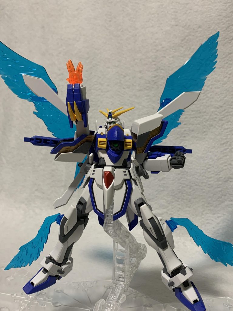 RGシステム発動!ハンドパーツをブルーに塗り忘れました。