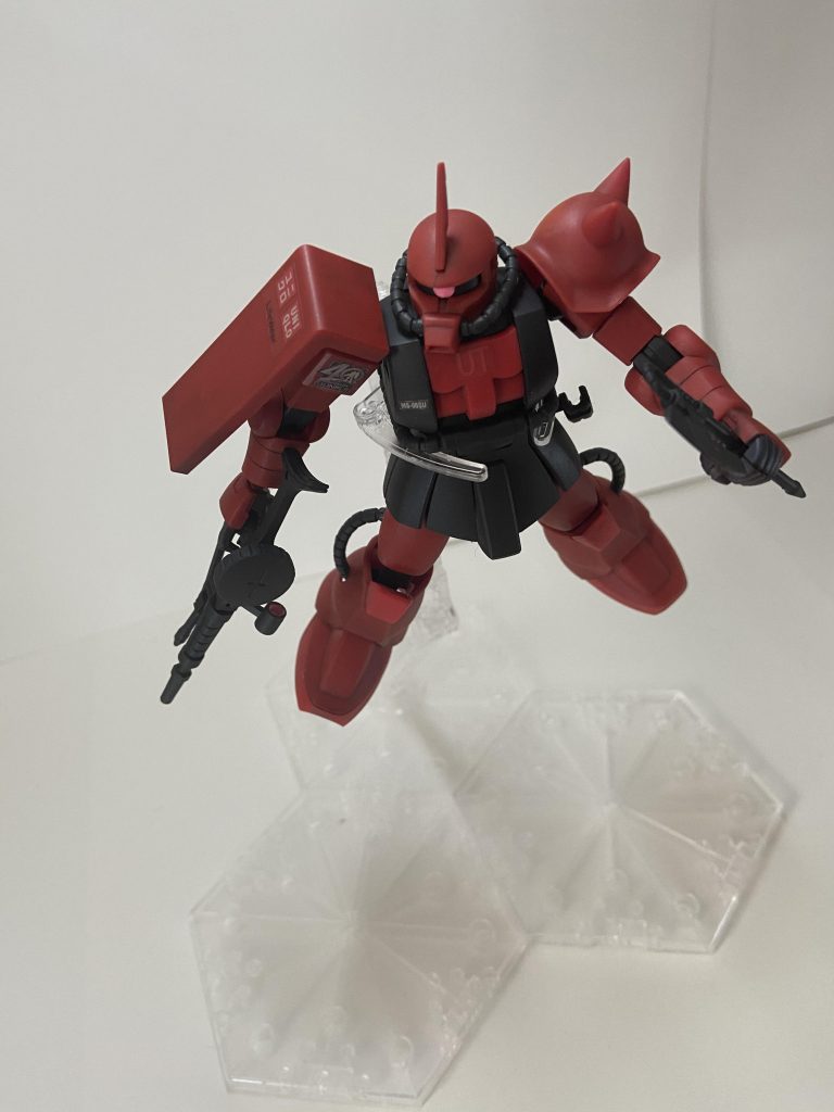 ザクⅡ[ユニクロver.]–2枚目/制作者：AILE