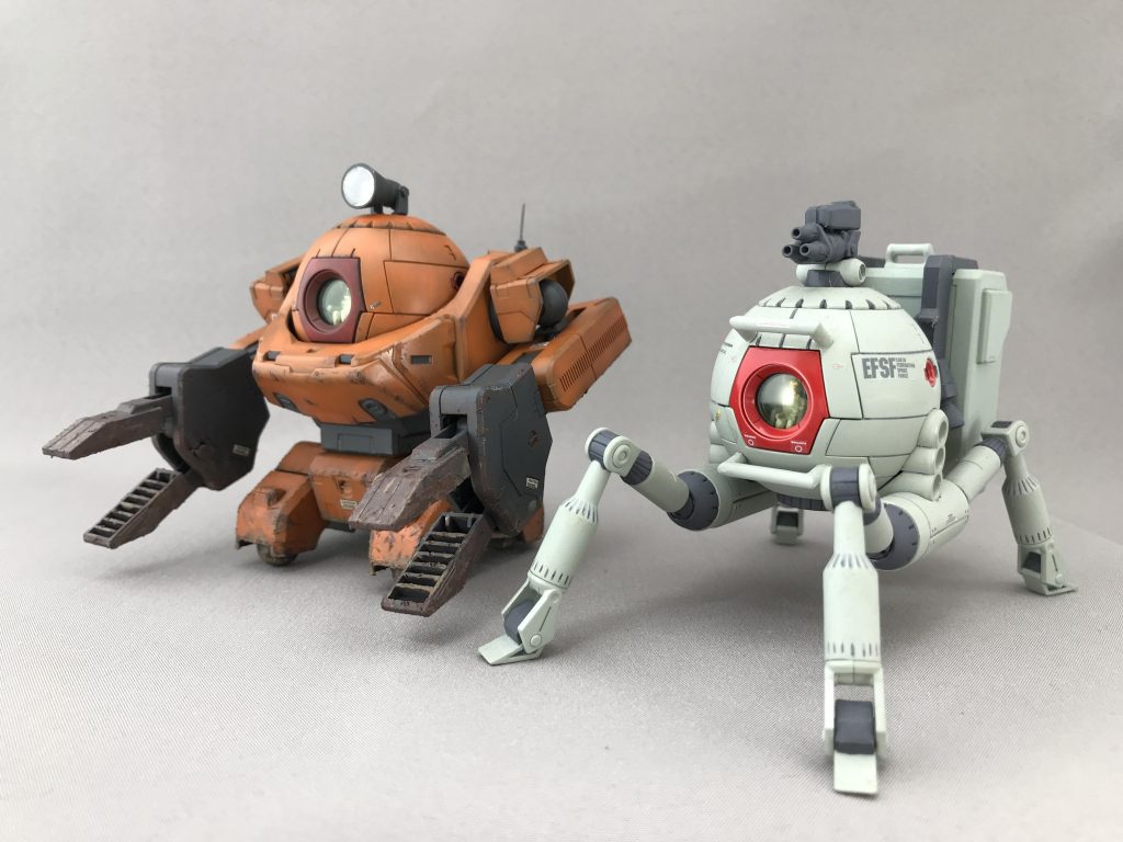 以前作ったボールと。
2セット組むのに7年かかりました…。
どちらも地上の作業用で、改造の考え方は全く変わってないんだと実感しました。