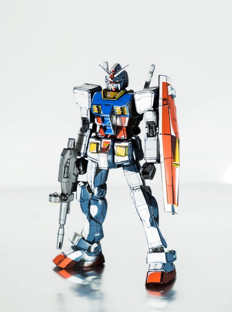 イラスト風ガンダム–2枚目/制作者：ヨッシー