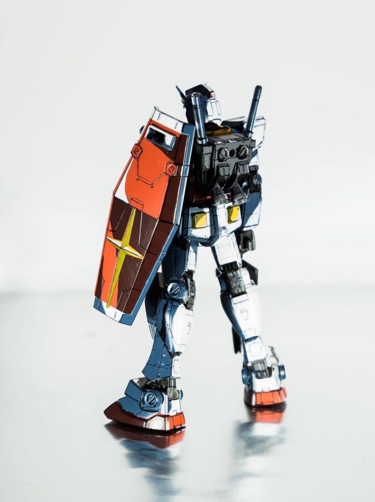 イラスト風ガンダム–4枚目/制作者：ヨッシー