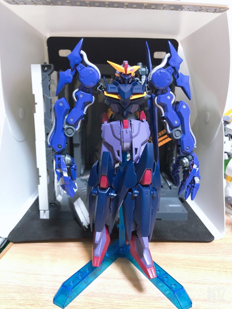 ほう、この敵はコクピットを狙うのか…
で?それだけか?