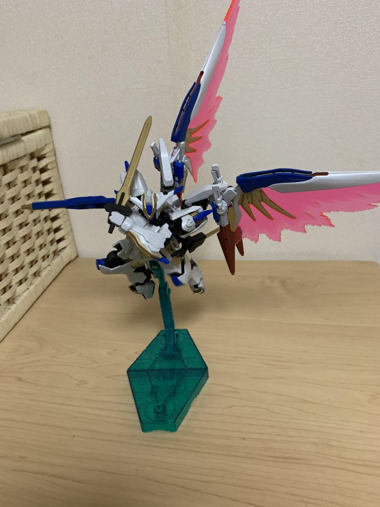 バエルソードはちゃんとゴールド塗装すると違いますね