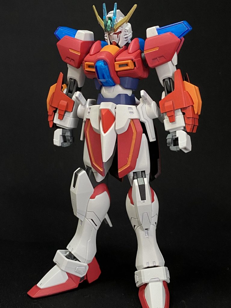 バックパックを外した素体状態。マッシブな格闘家をイメージ。