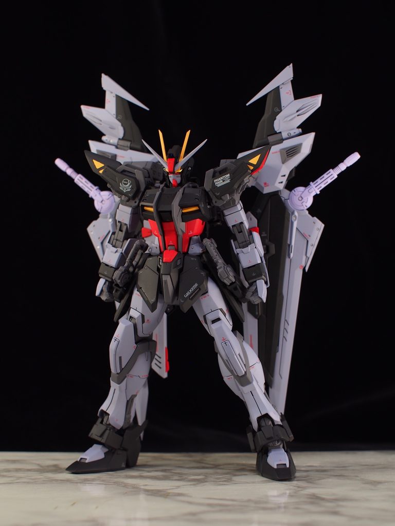 MG 1/100 ストライクノワールガンダム 全塗装 改造 改修 完成品 