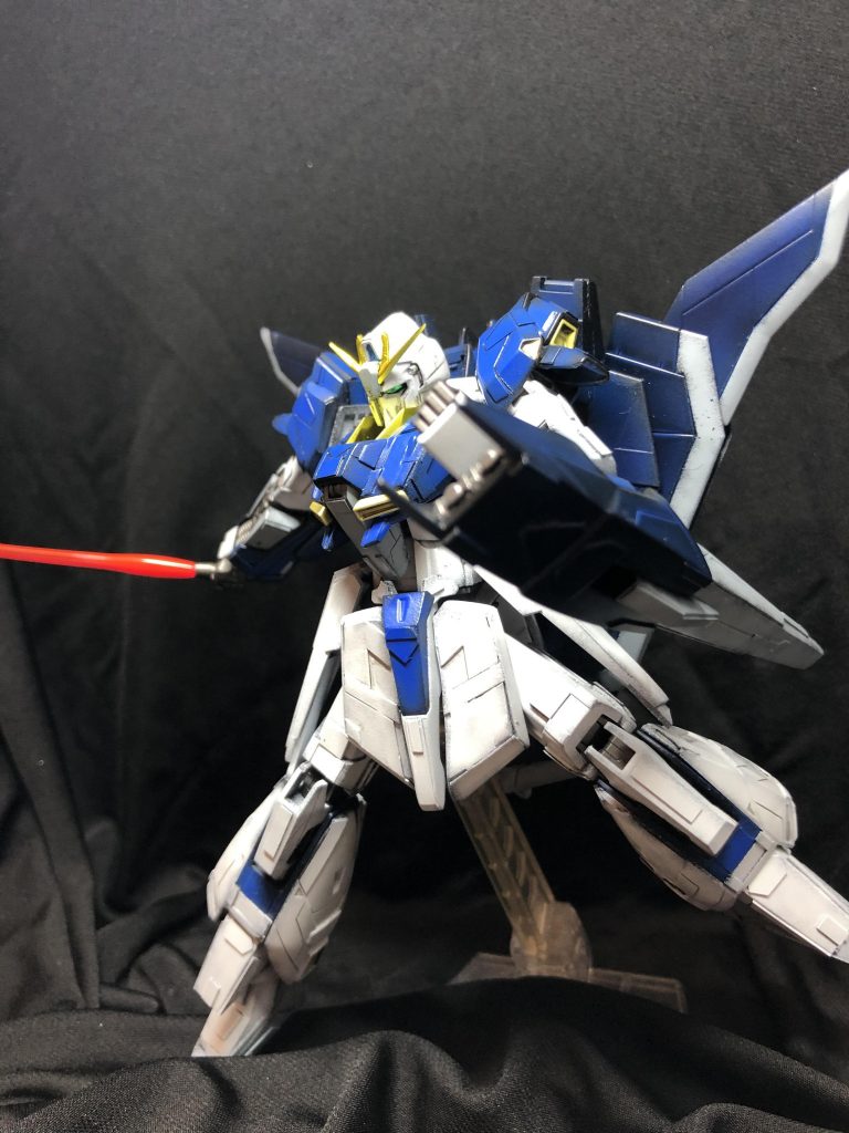 ビームサーベルは蛍光ピンクで塗装