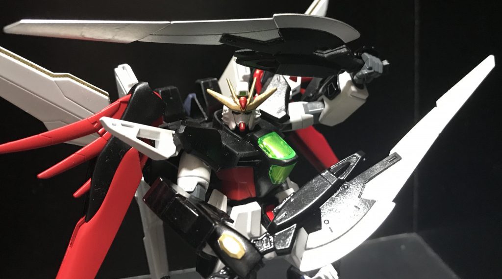 そしてマーズフォーの大剣2本も装備
背中にマウントもできる
ちなみに基部は取り外し可能