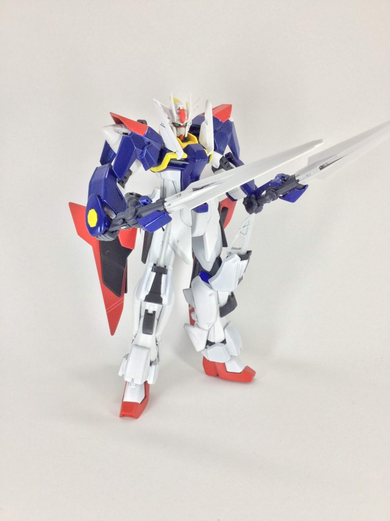 主武器
GNソードⅡ
ダブルオーのものを使用してますが、青いパーツはデスティニースカイに近づけました。