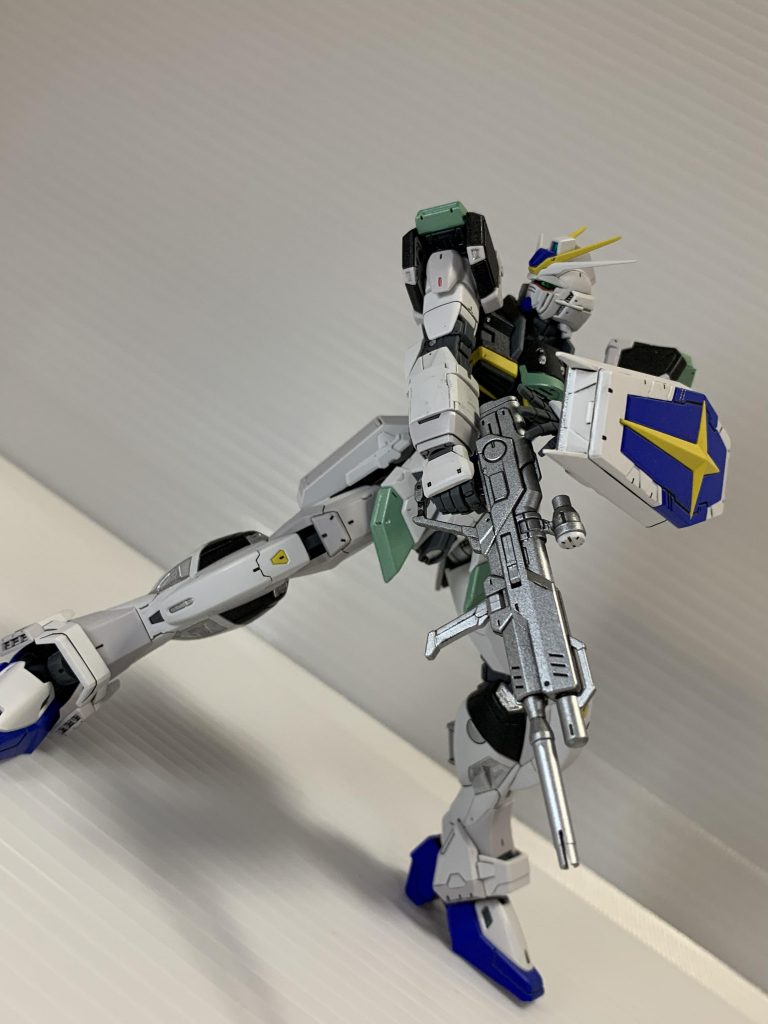 シールドはVPSではないので全体に合わせて青にしました。