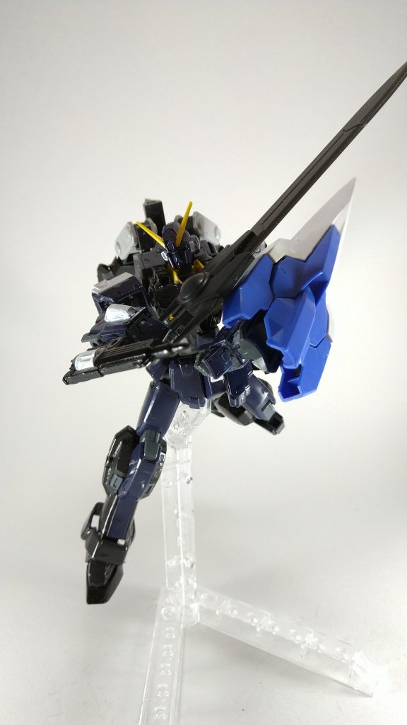 「シーケンスTLS！」
別用に作っていたシールド及びセイバーを装備