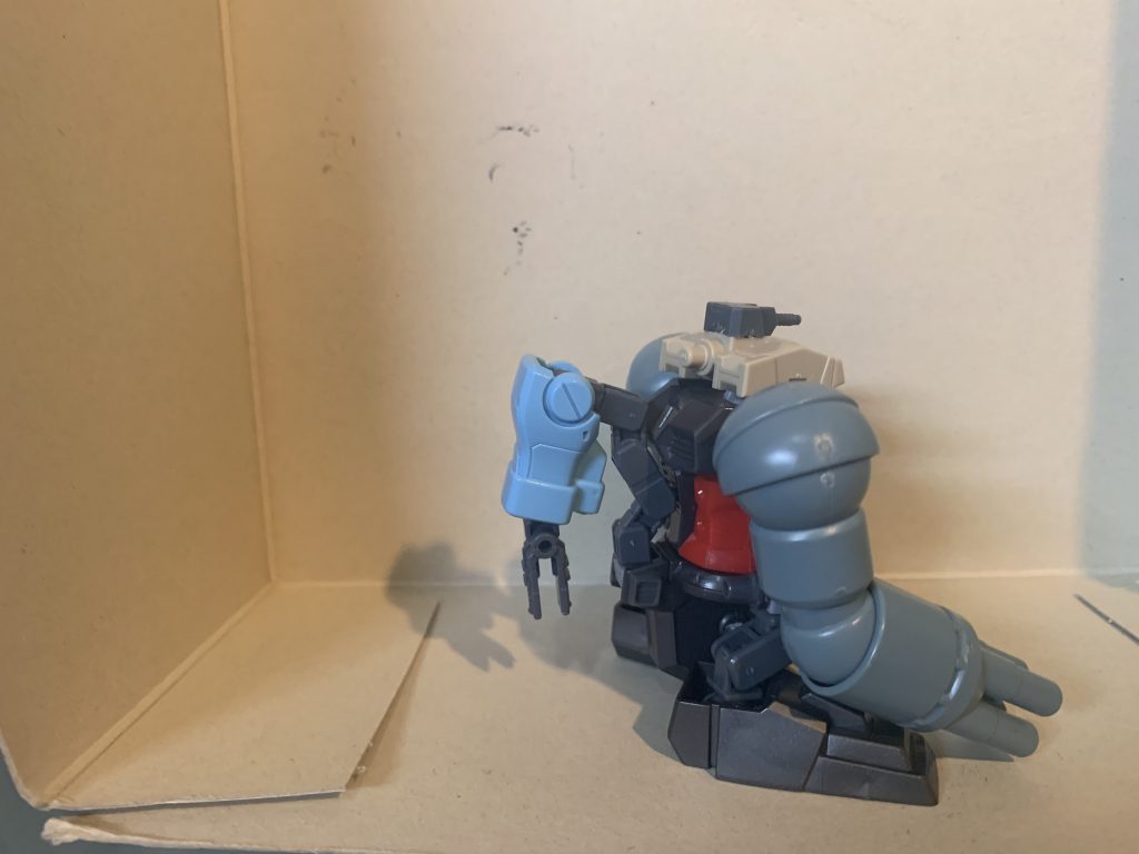 ザクタンクの背中部分に似たようなイメージ(^^)