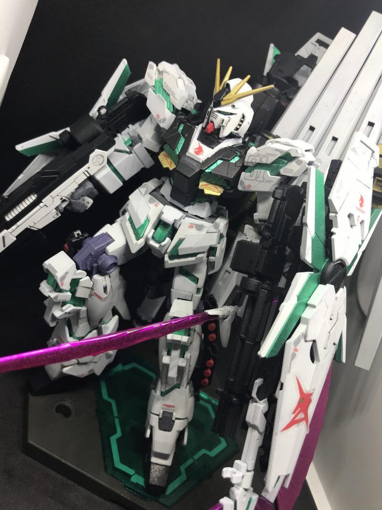 下手っぴながらポージング